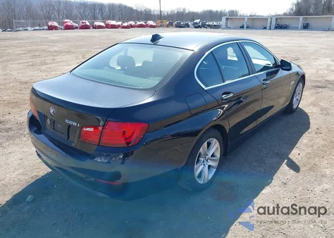 2013 BMW 528I из США, поврежденный, VIN WBAXG5C50DD230485